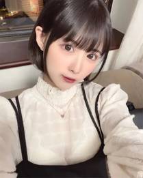 主演 B